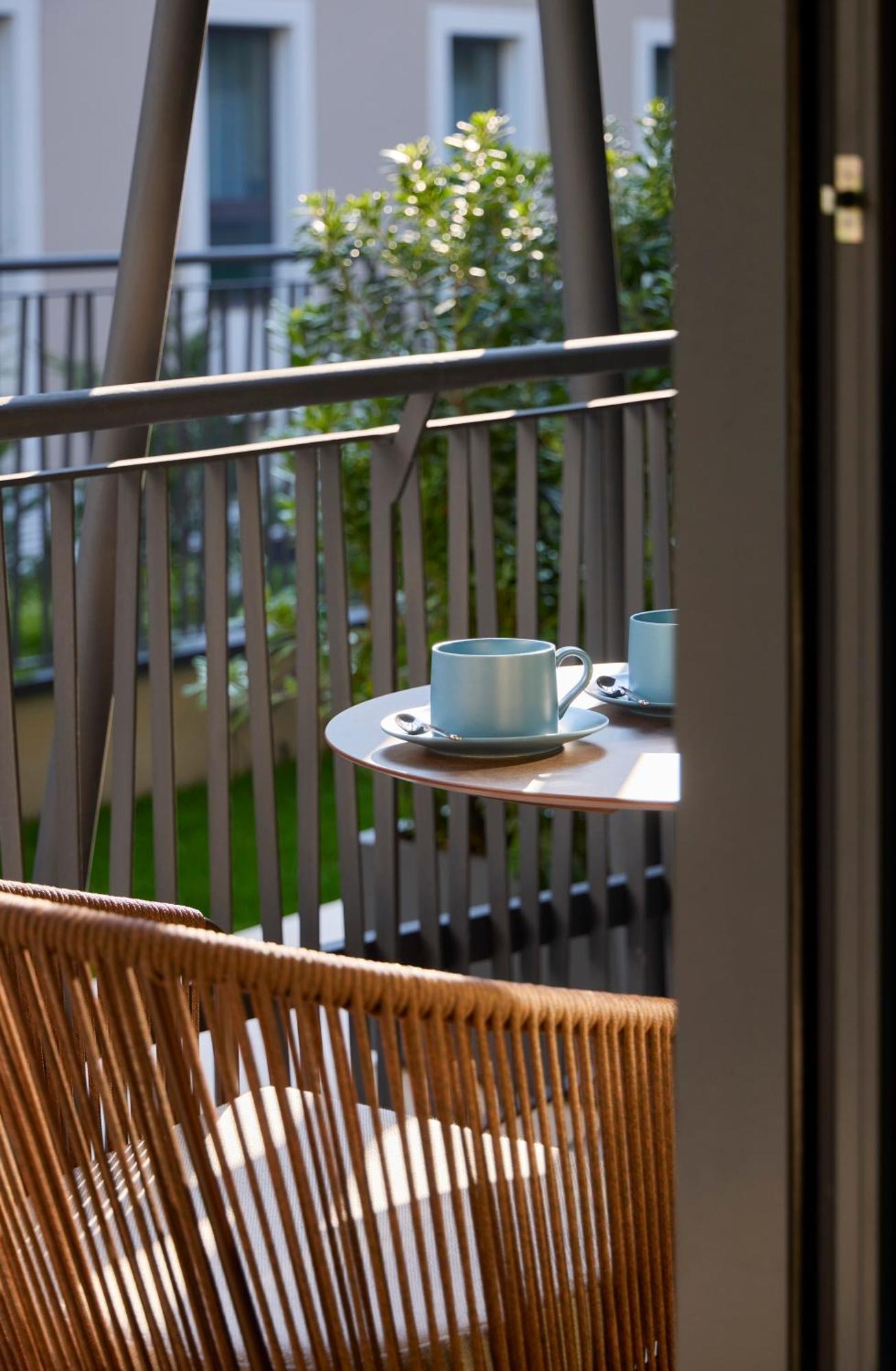 Nemi Hotel Милано Екстериор снимка