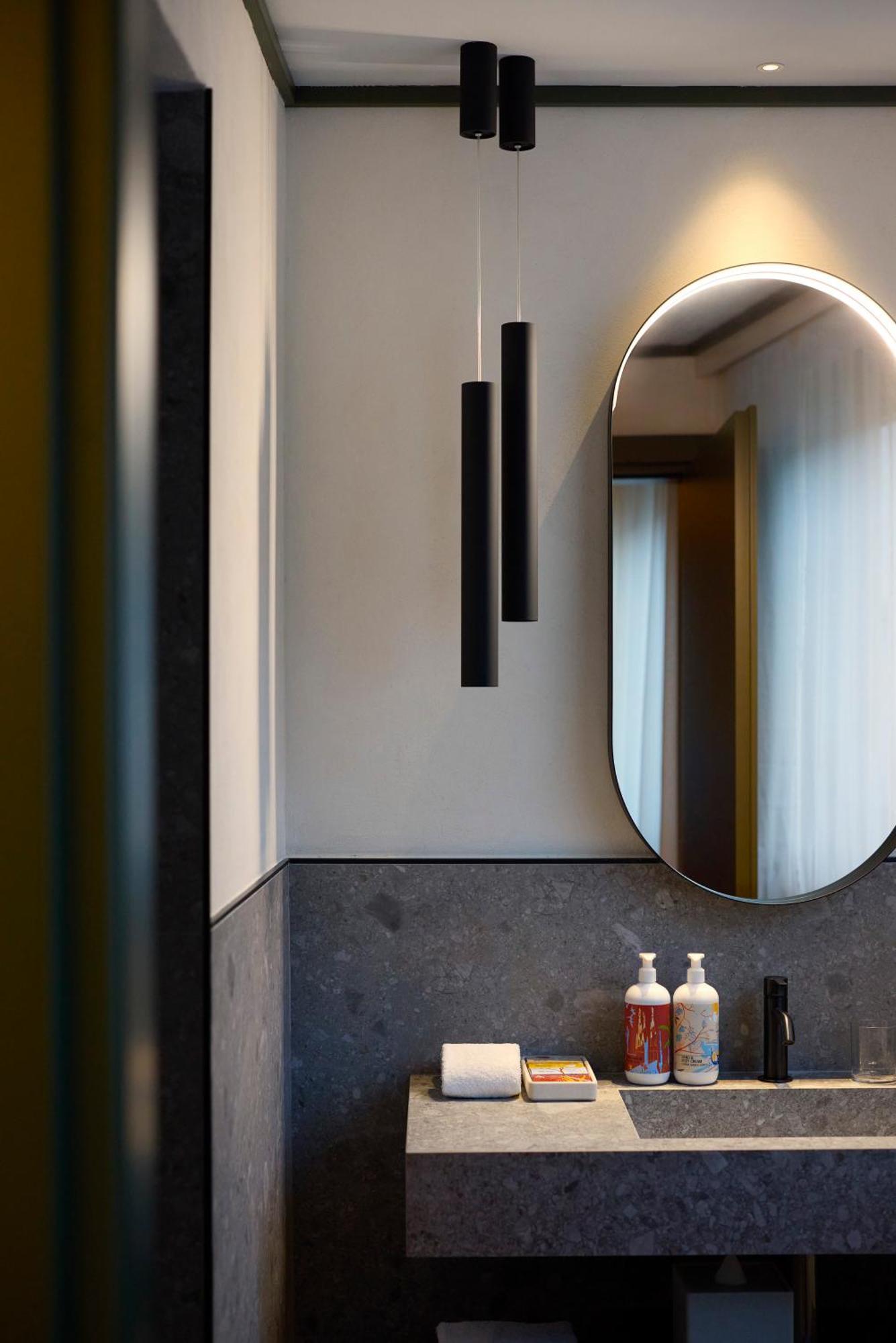 Nemi Hotel Милано Екстериор снимка