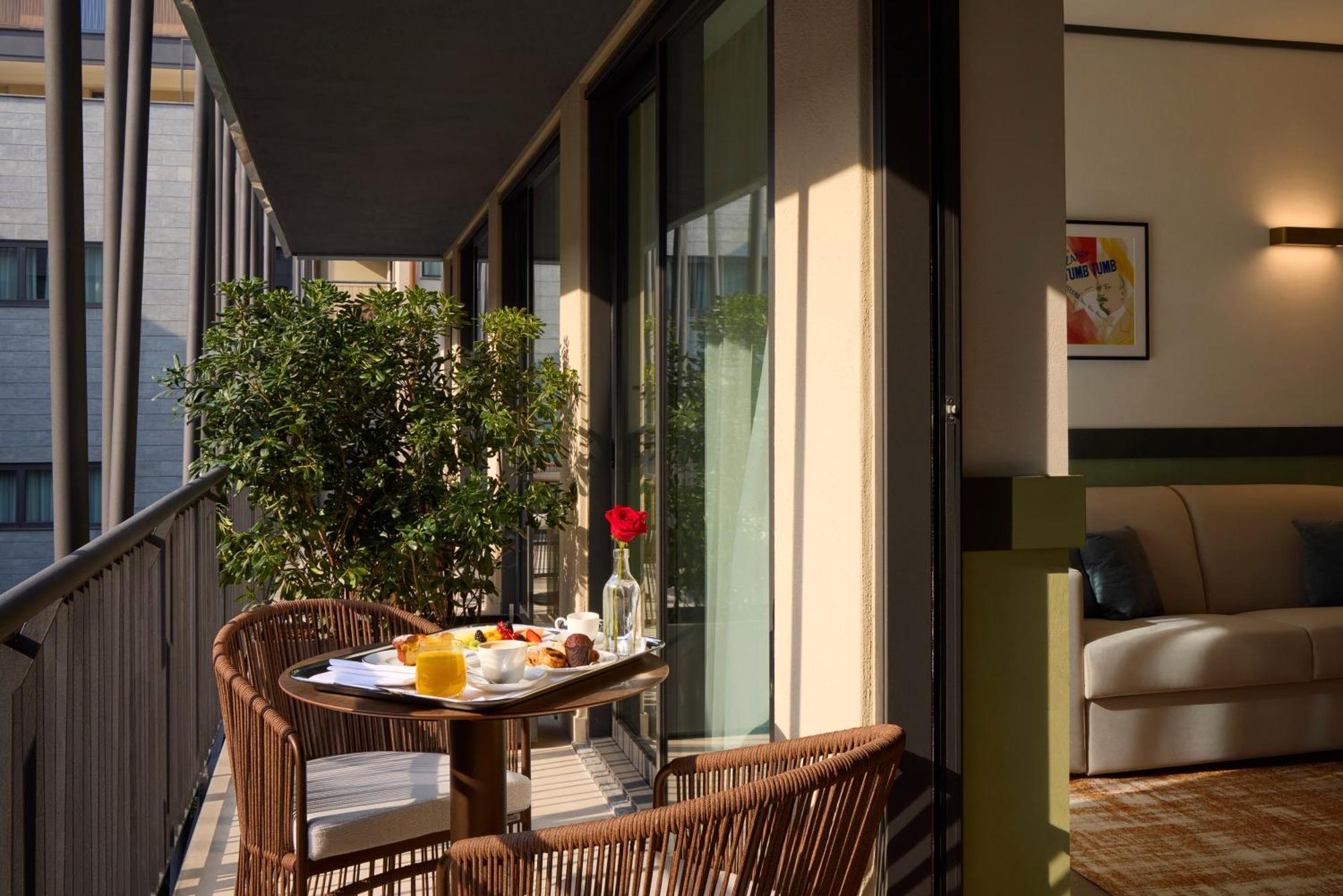 Nemi Hotel Милано Екстериор снимка