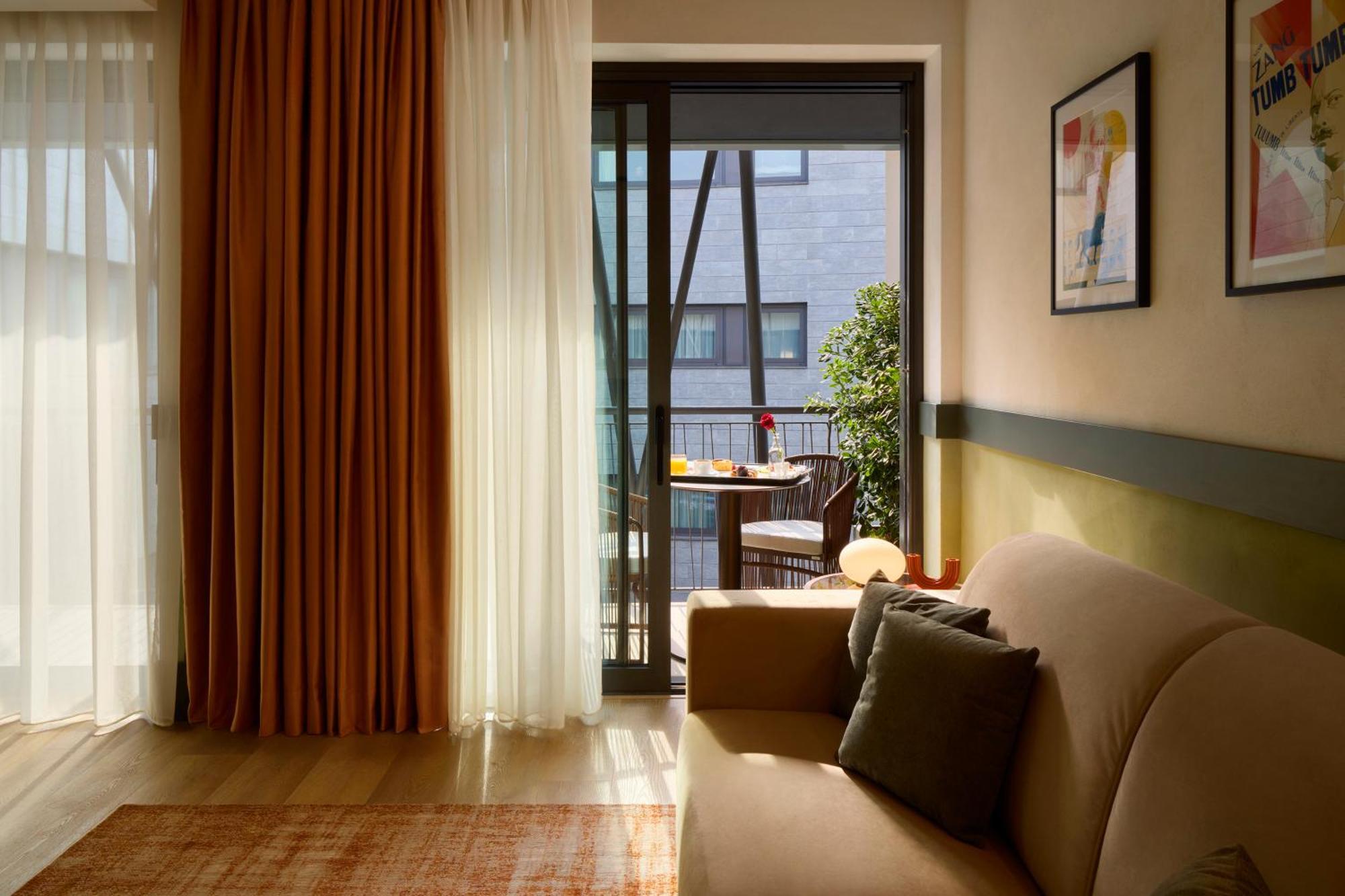 Nemi Hotel Милано Екстериор снимка
